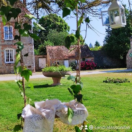Bed and Breakfast Domaine De La Ferme De Mont Mormant Экстерьер фото