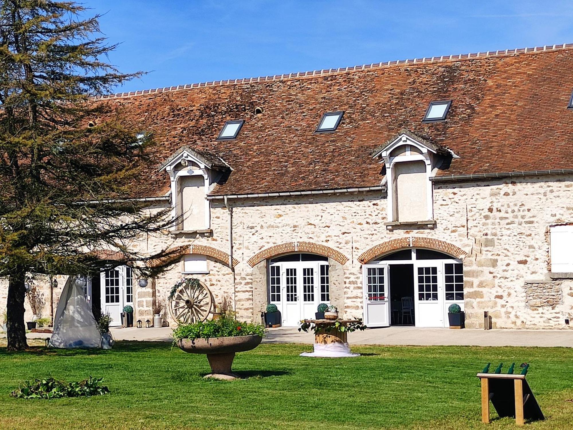 Bed and Breakfast Domaine De La Ferme De Mont Mormant Экстерьер фото